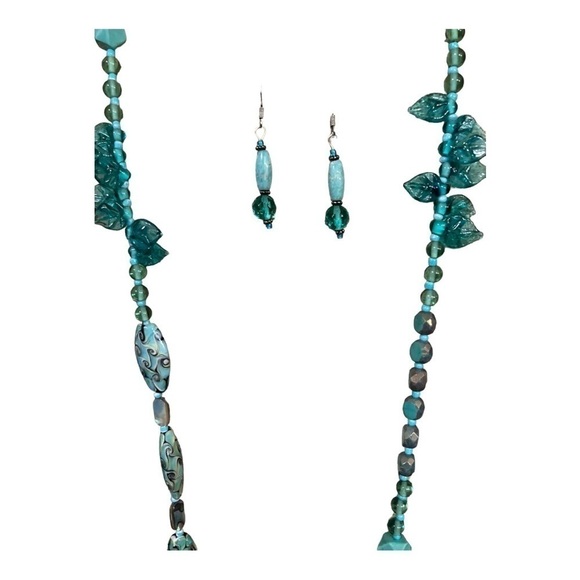 Set beaded turquoise? brown necklace & hanging 1.75” earrings 44” string - Picture 4 of 7